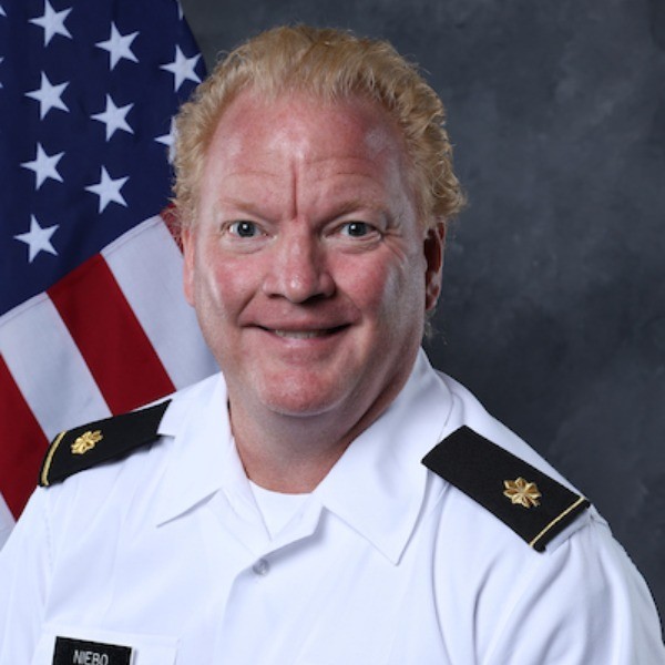 Leonard Niebo